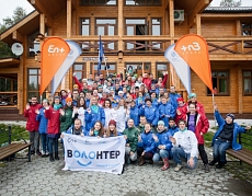 155 «Камазов» мусора собрали волонтеры на берегу Байкала в рамках главного всероссийского волонтерского экомарафона En+ Group «360 минут»